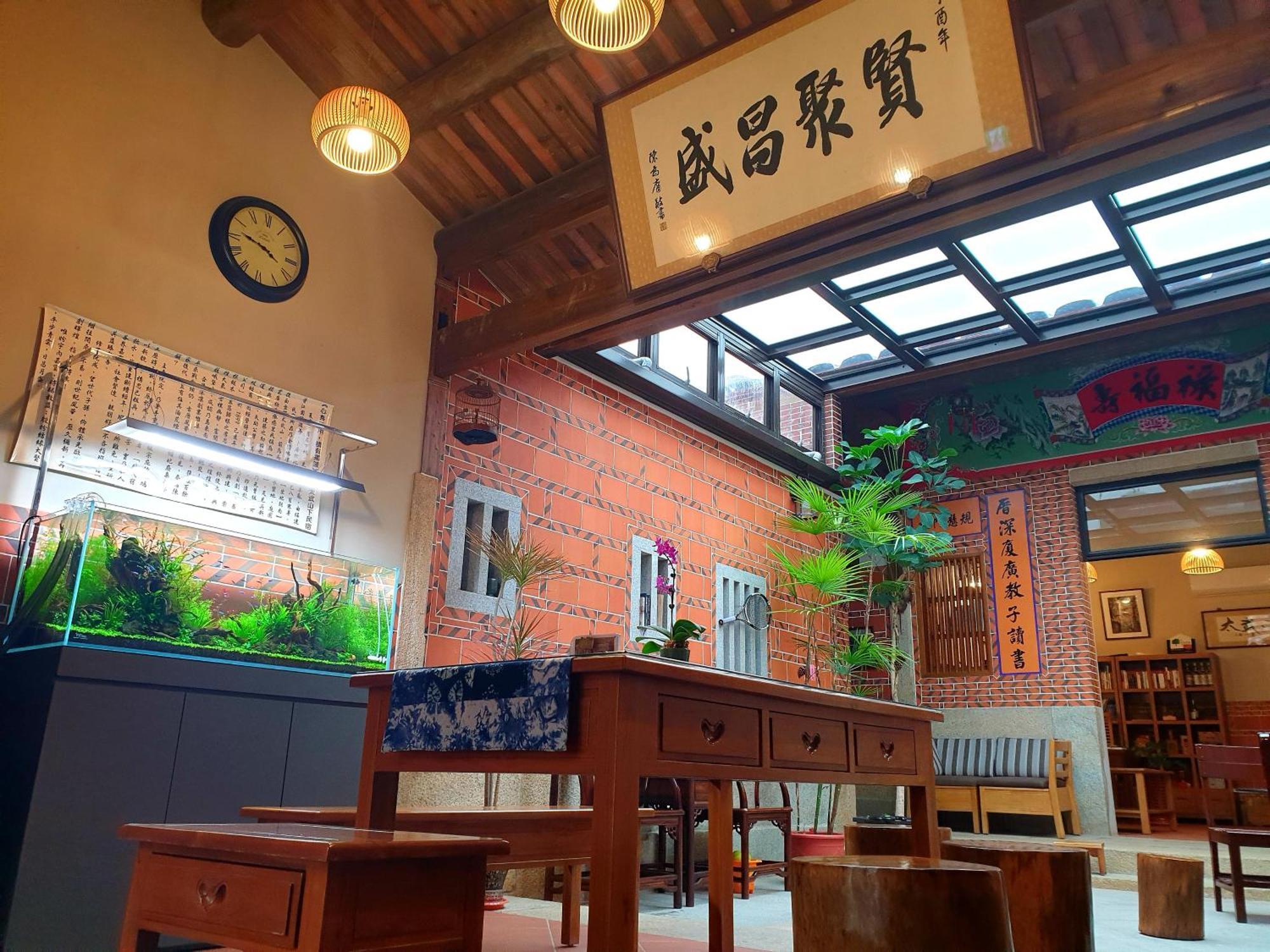 Mount Taiwu Cozy B&B Цзиньху Экстерьер фото
